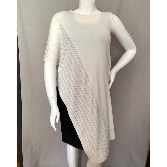 Chico's Traveler's Asymmetrical Poncho Sweater XL - Picture 2 of 8